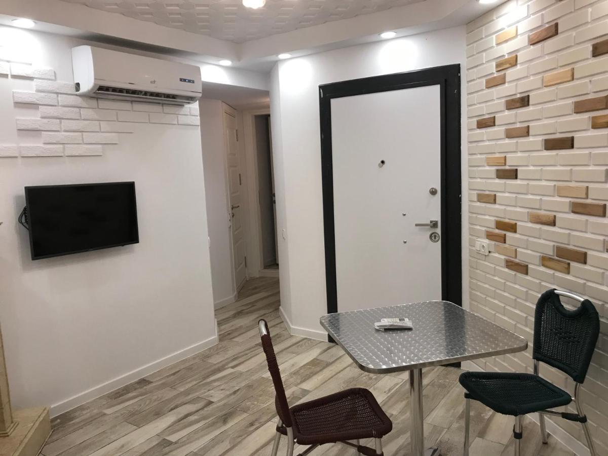 דירות Casa Neptun In Old באטומי מראה חיצוני תמונה