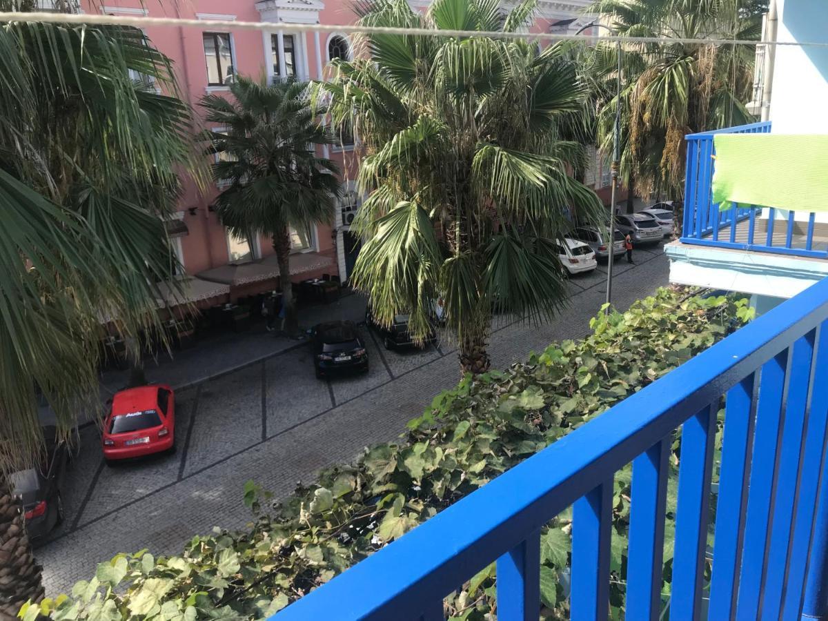 דירות Casa Neptun In Old באטומי מראה חיצוני תמונה